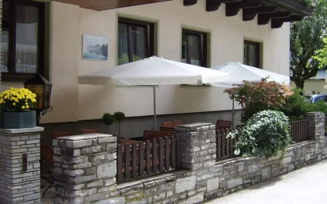 Magali's Bed & Breakfast