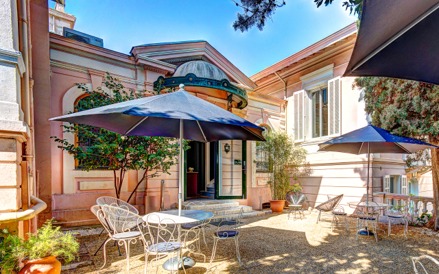 Villa Claudia Hotel