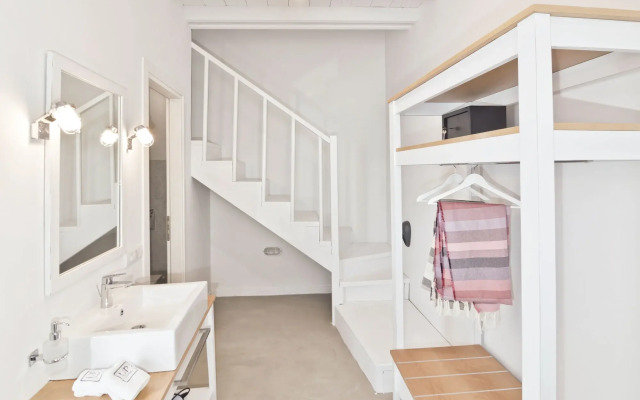 Lindos Comfy Suites