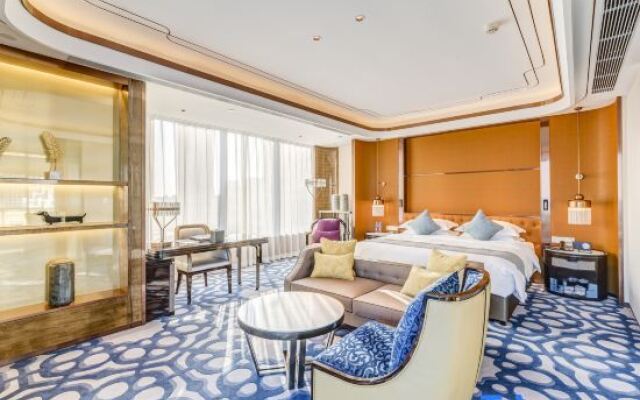 Golden Dream Bay Resort Hotel