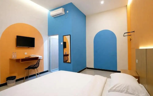 Tripletree Kenaro Hotel – Guest Rooms – Malang