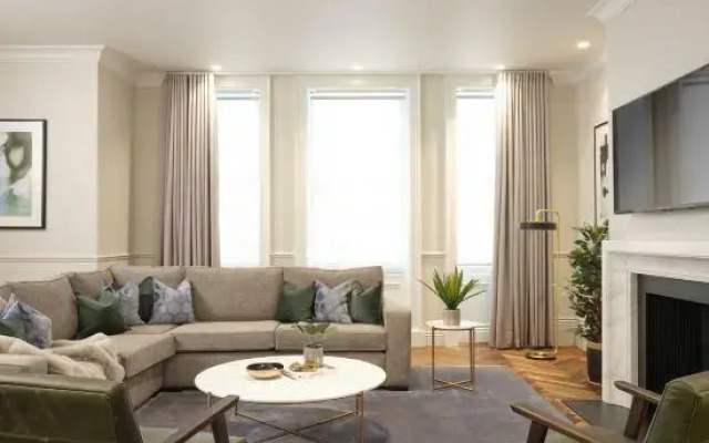 Mayfair – Peterson House