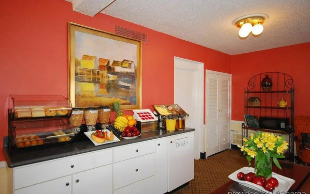 Best Western Sea Island Inn