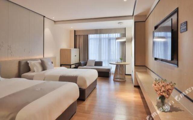 Huangcheng Hotel