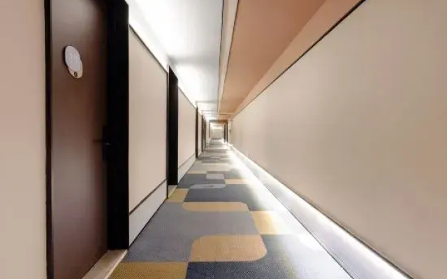 HanTing Hotel (Hechuan Caifu Plaza)