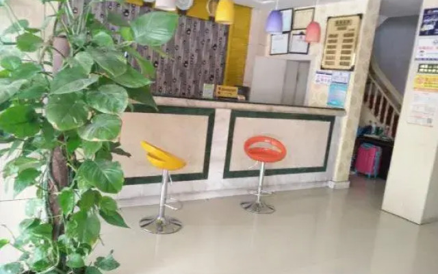 Longwan Youth Holiday Hotel (Wenzhou Longwan Airport)