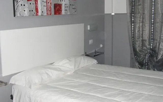 LaMelis Inn