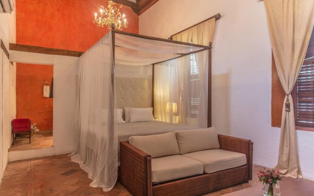 Casa de los Reyes By HMC