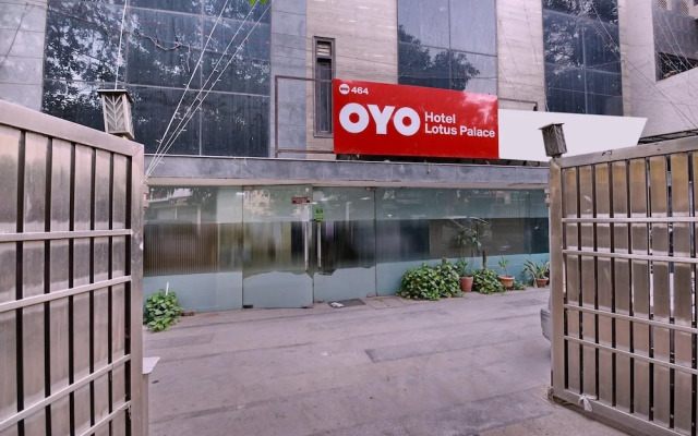OYO 464 Hotel Lotus Palace