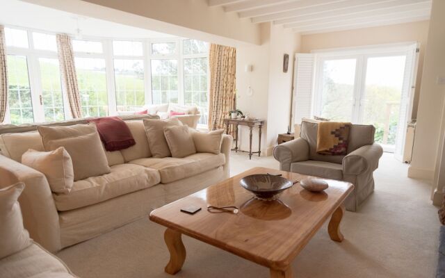 Higher Leigh House