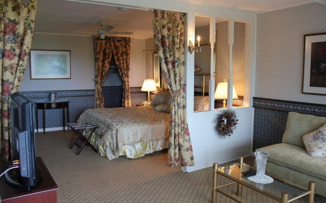 Tara Manor Inn