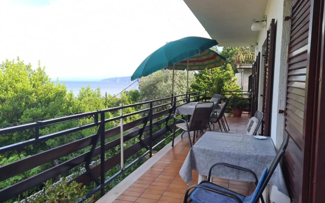 Apartments with a parking space Moscenicka Draga, Opatija - 7746