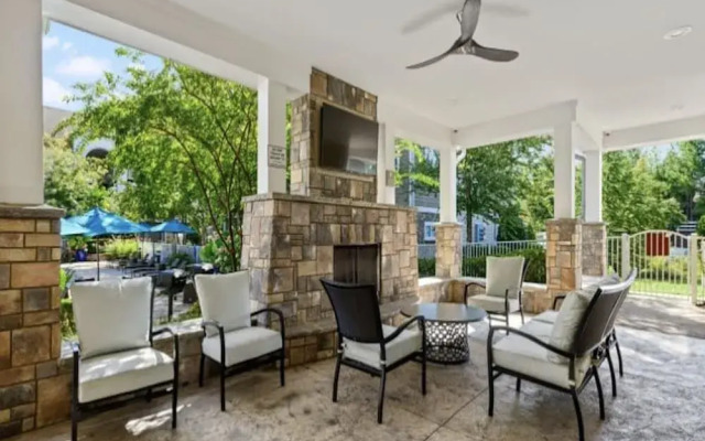 Kasa Northlake Charlotte