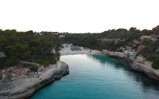 Holiday Home Cala Llombards seguridad y relax