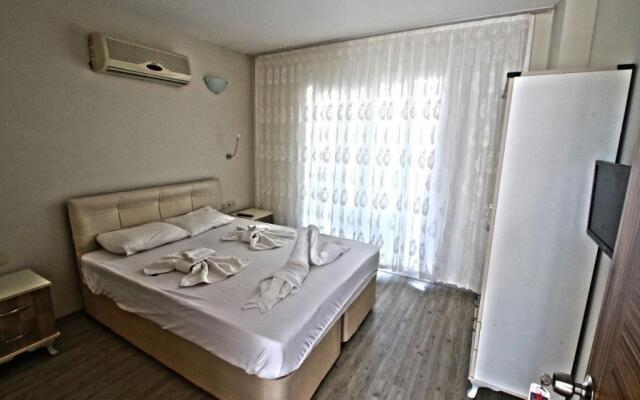 Ozguzelcamli Otel