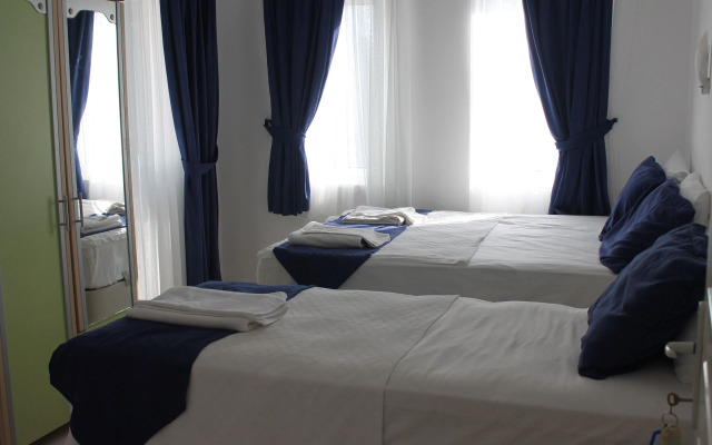 Saranda Beach Pansiyon