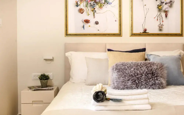 Luxury Keren Hayesod