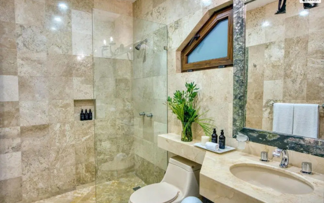 Mansion Villa in Soliman Bay for 34 guests!