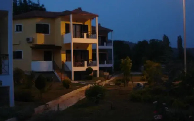 To Kastri