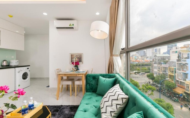 DOWNTOWN in Minutes #Luxury Studio1BR #POOLGYM 16th – Guest Rooms – Ho Chi Minh City