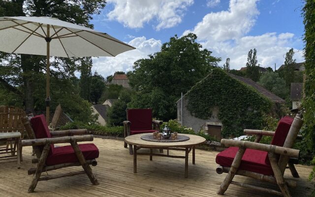 Manoir De La Croix Saint Louis