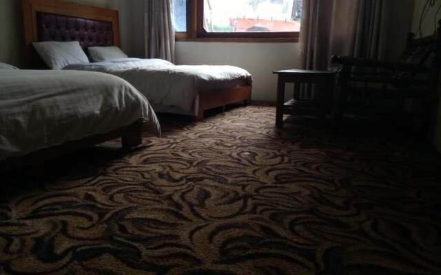 Tourist Inn Hotel Shogran