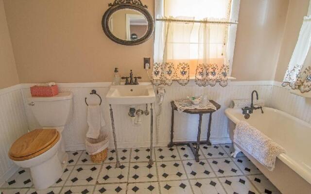 The Peaceful Pelican LLC