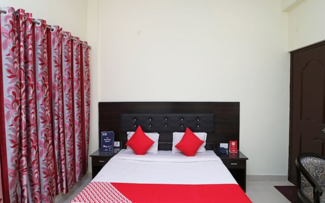 OYO 29236 Hotel Love Kush