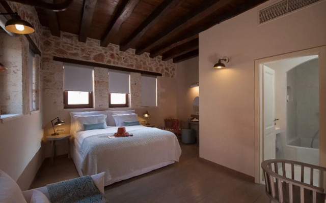 Serenissima Boutique Hotel