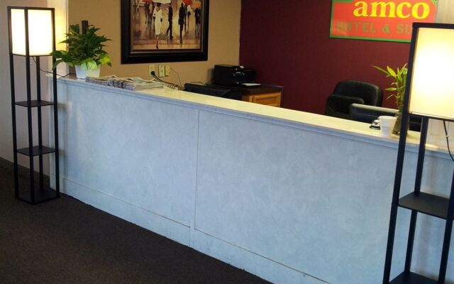 Stratus Suites - Boutique Hotel