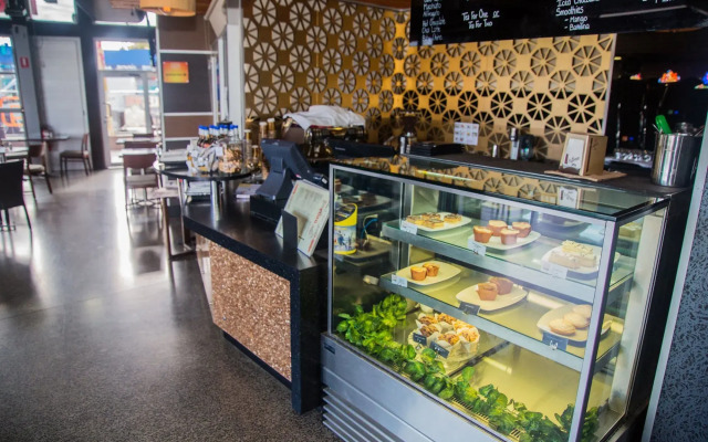 Nightcap at Golden Beach Tavern