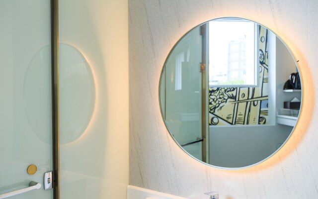 Cosmos Hotel Huashan Town