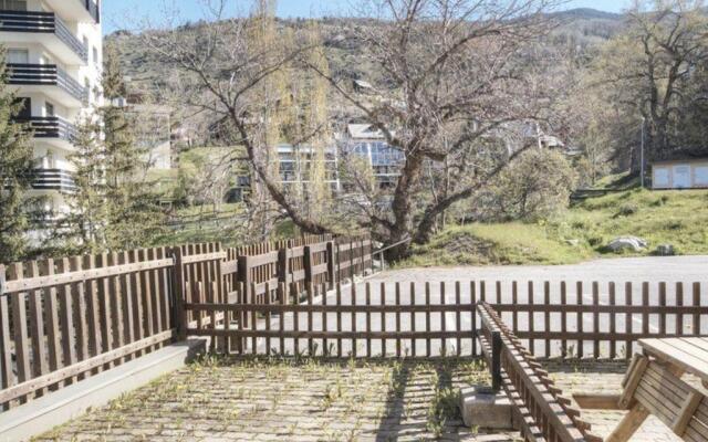 Appartement Saint-Chaffrey , 1 pièce, 2 personnes - FR-1-330E-66