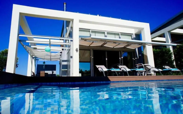 Island Villa Sani Sea View
