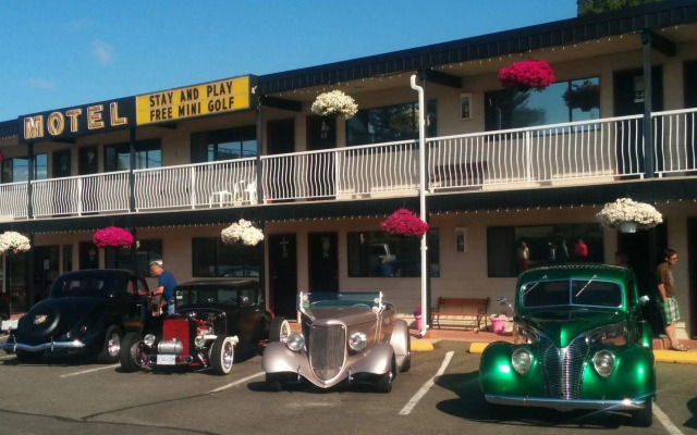 The Tide's Inn