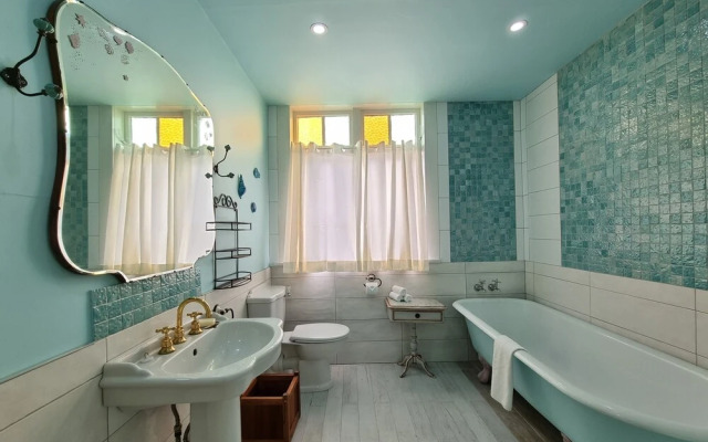4 Bedroom Character House Papakura