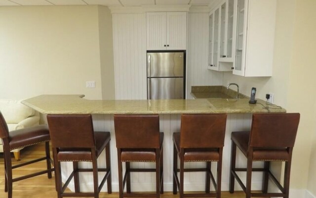 65 Moonpenny Lane - Eight Bedroom House