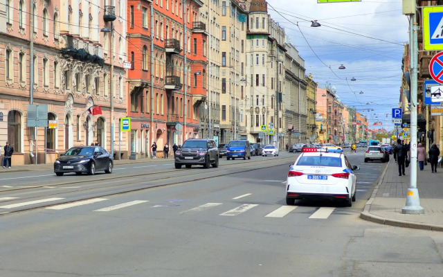 Апартаменты на Среднем проспекте Васильевского острова