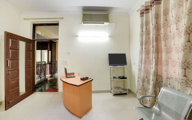 Oyo 14730 Shiv Shakti Residency