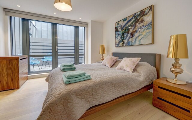 Luxury Frampton Apartment