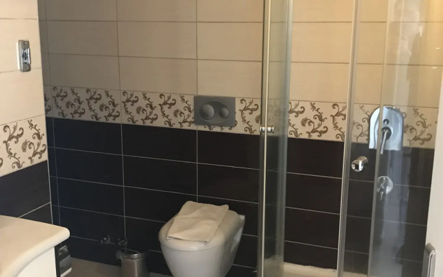 Yagmur Hotel