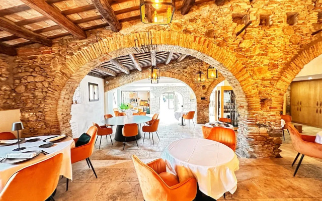 Boutique Hotel Comtal Empuries