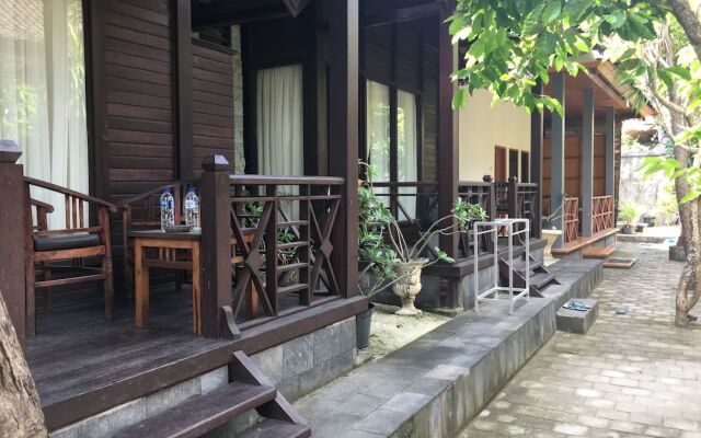 Ketut Bungalow Lembongan