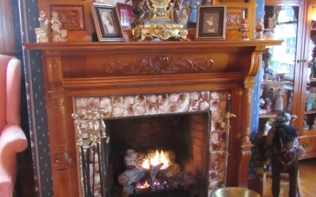 The Libby House Inn