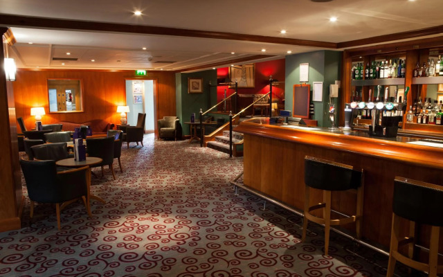 Apollo Hotel