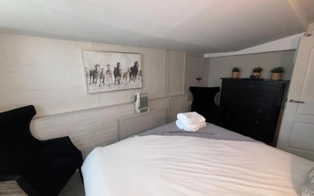 Richmond Park Hotel