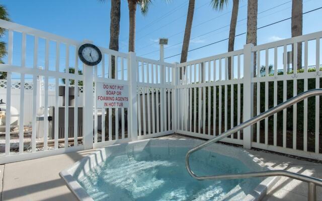 Grand Caribbean East 105