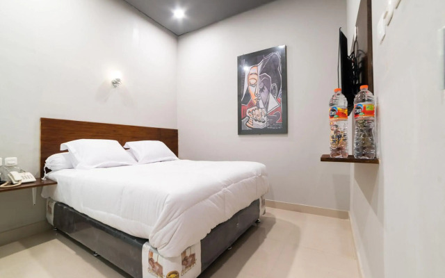 Glamour Hotel and Spa