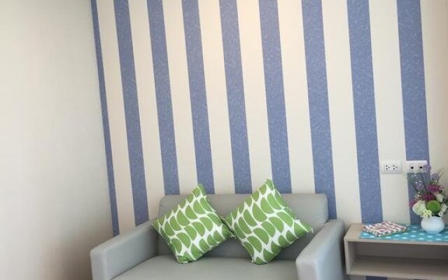 Lumpini Seaview Top Floor