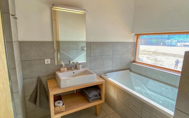 Gletscherblick-2 by Alpen Apartments